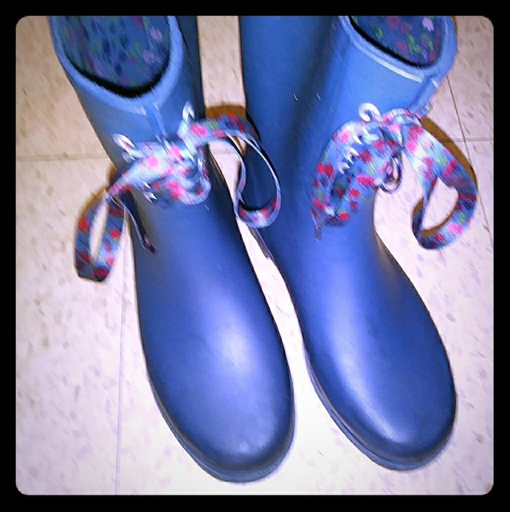 Rain boots